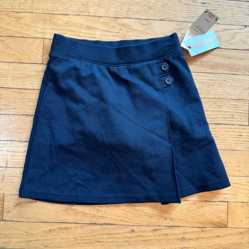 Cat & Jack Girls Navy Blue School Uniform Skort‎ Size S 6/7 Stretch Wrap Front